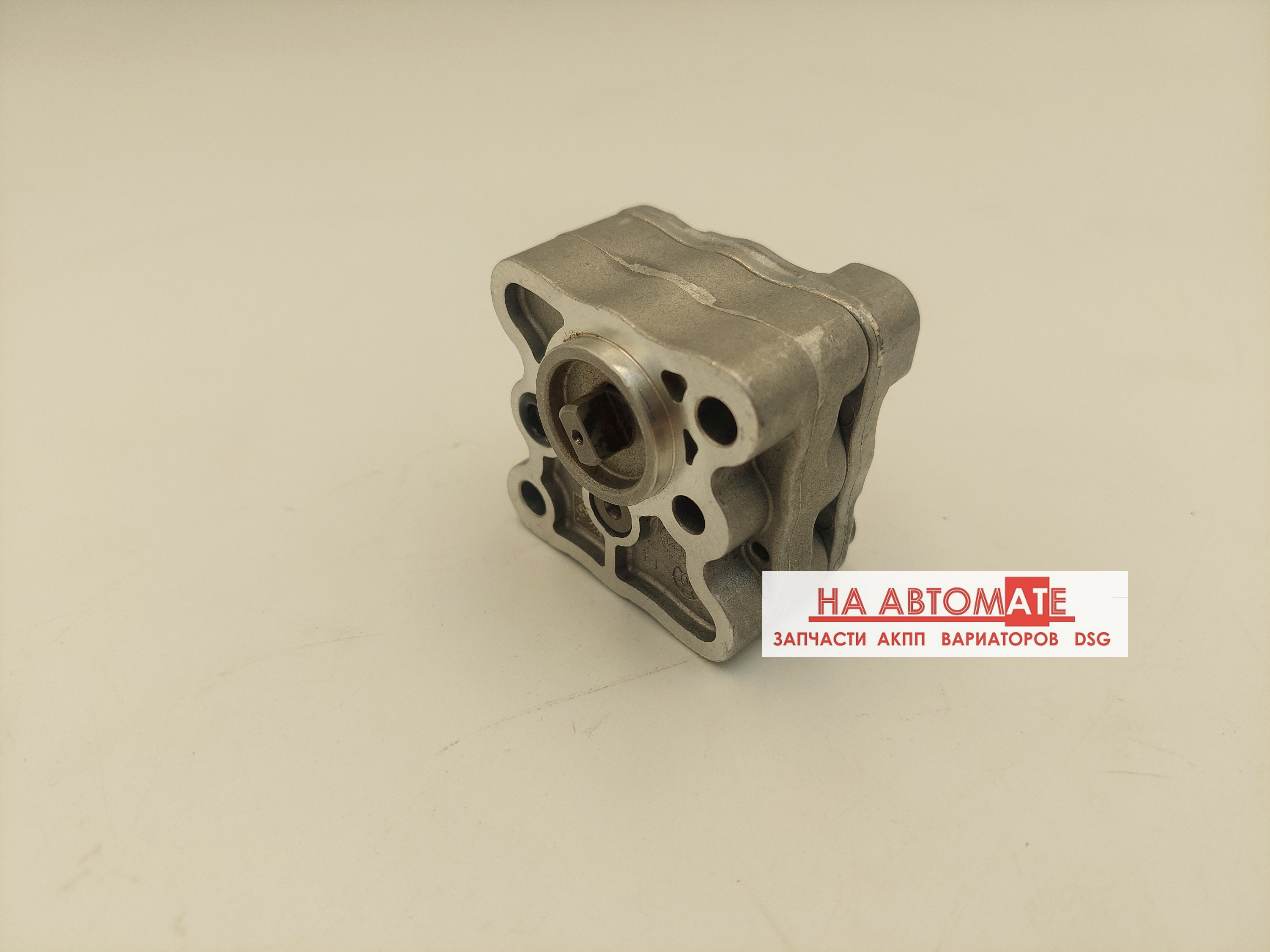 Насос масляный DQ200/0AM ZF